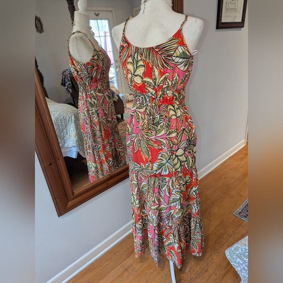 Linen Blend C&C California Coral Tropical Leaf Spaghetti-Strap Maxi Dress - Picture 4 of 8